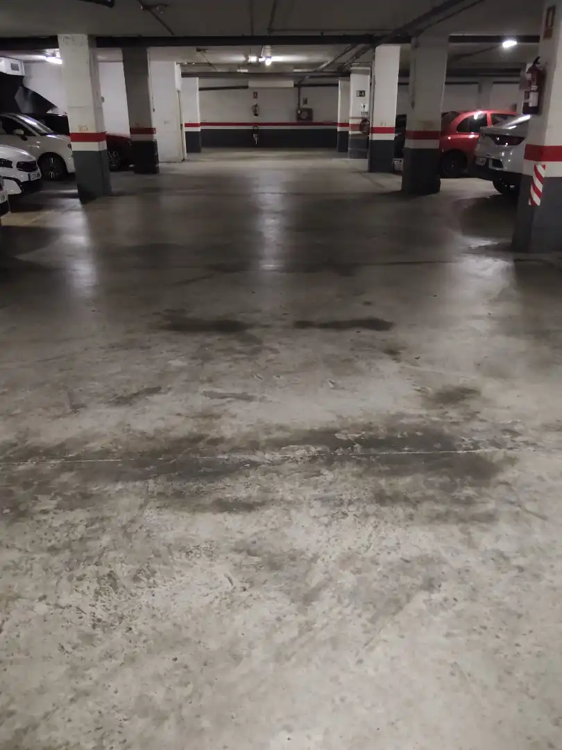 Garaje en venta en Ripollet