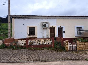 Haus zum Verkauf in Calle San Vicente