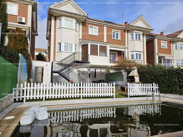 Casa adosada en Venta en Cabrerizos