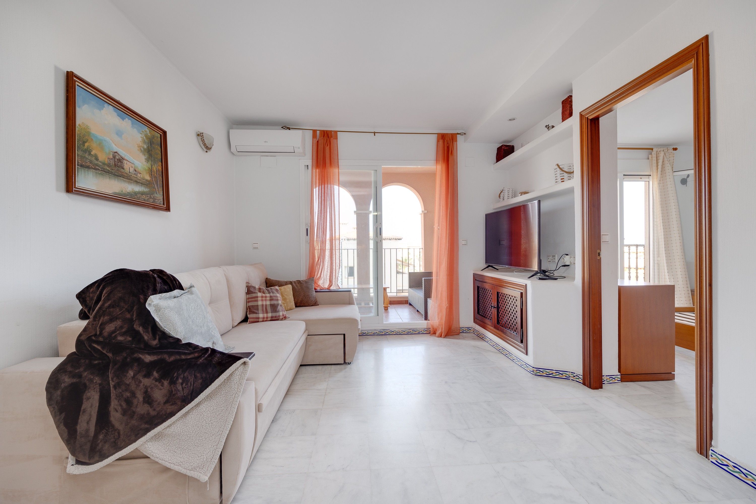 Living room of Apartment for sale in Torrevieja  with Air Conditioner, Heating and Private garden