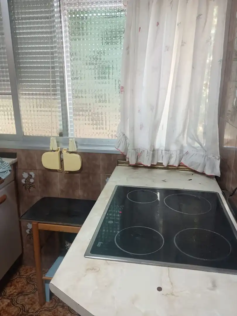 Küche von Wohnung zum Verkauf in Madrid mit Klimaanlage, Heizung und Terrasse