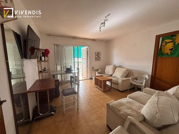 Appartamento con balcone in vendita a Calle LLORENC VILARO
