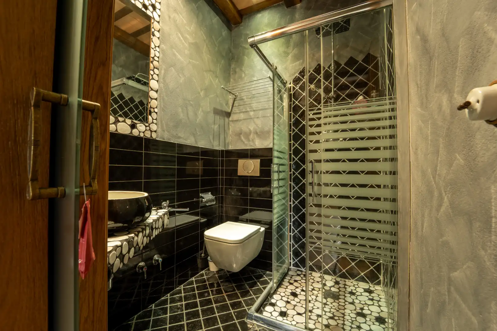 Baño de Finca rústica en venta en Sant Joan de Mollet con Aire acondicionado, Calefacción y Jardín privado