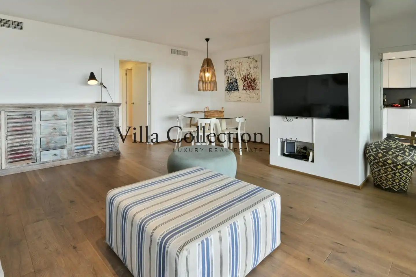 Appartamento con piscina in vendita a Av. 8 de Agosto, imagen 4