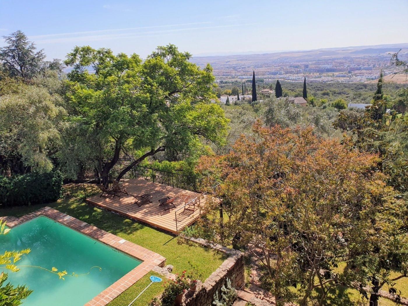 Jardí de Casa o xalet en venda en  Córdoba Capital amb Aire condicionat, Calefacció i Jardí privat