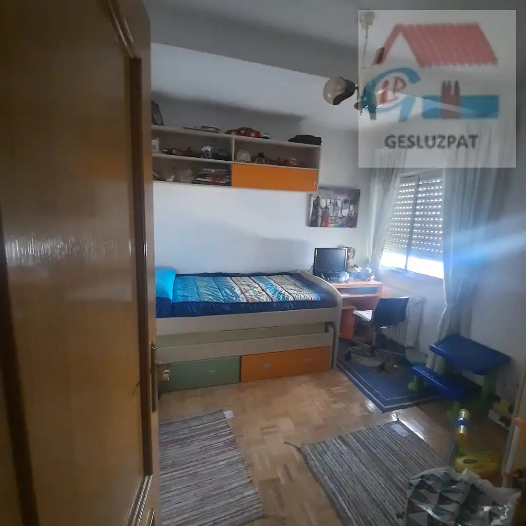 Bedroom of Apartments for sale in Lillo  with Heating and Furnished