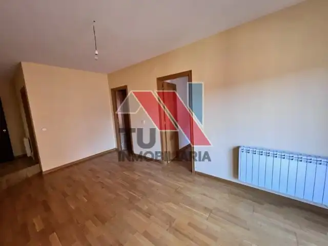Habitación de Piso en venta en El Carpio de Tajo con Calefacción, Parquet y Balcón