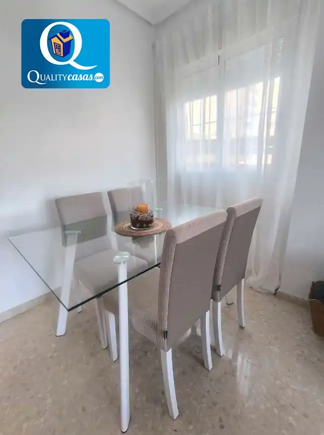 Menjador de Apartament en venda en Elche / Elx amb Aire condicionat, Calefacció i Terrassa