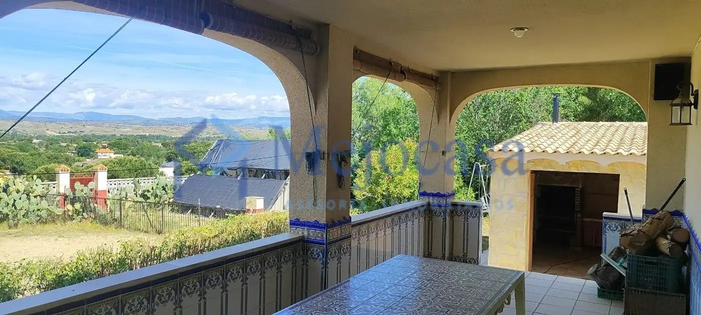 Terrassa de Casa o xalet en venda en Valdetorres de Jarama amb Calefacció, Jardí privat i Terrassa