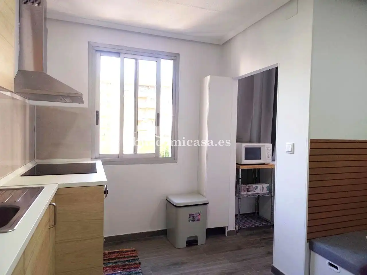 Room in Ruiz Jiménez, Avda de Madrid - Pº de la Estación