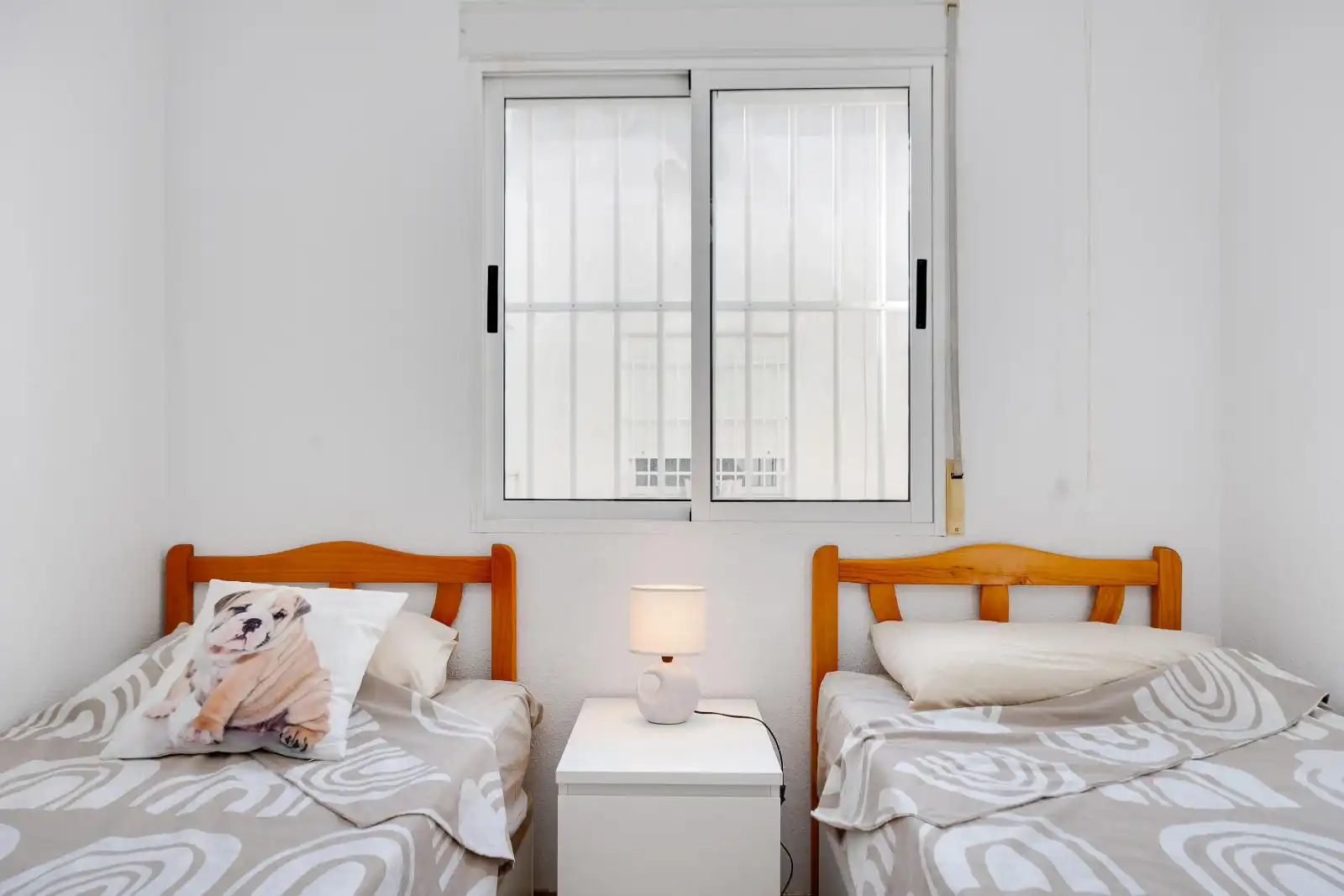 Habitación de Ático en venta en Torrevieja con Aire acondicionado, Terraza y Piscina
