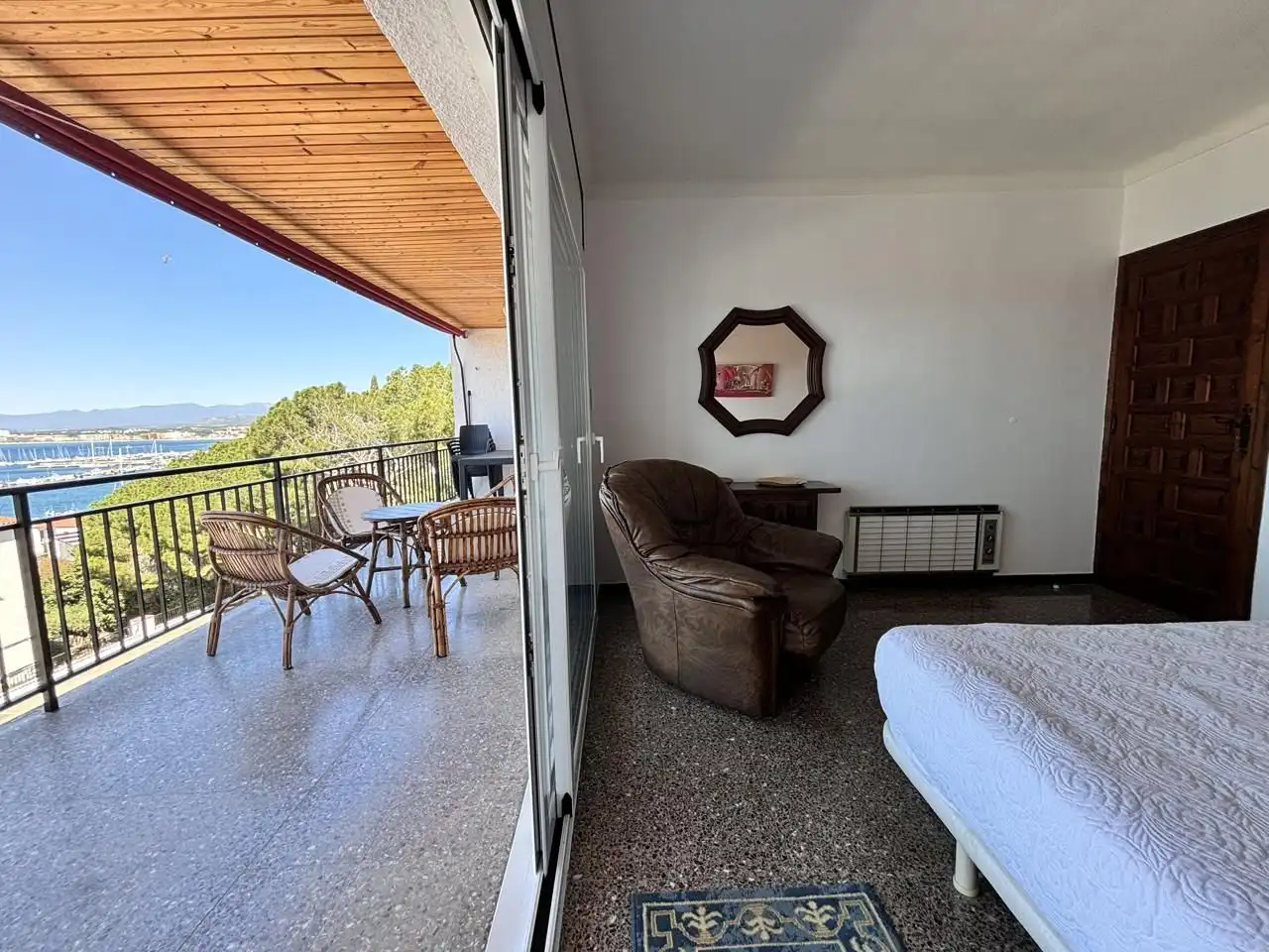 Terrace of Flat for sale in Roses  with Terrace and Furnished
