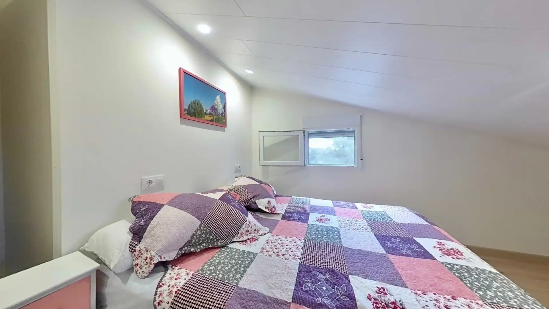 Habitación de Casa o chalet en venta en Teruel con Calefacción, Jardín privado y Parquet