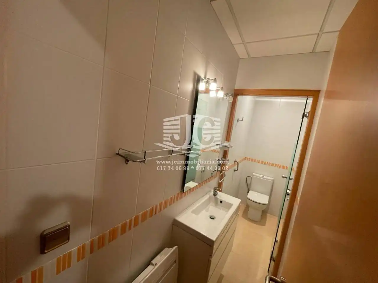 Wohnung zur Miete in Calle Ramón Berenguer IV, Centre