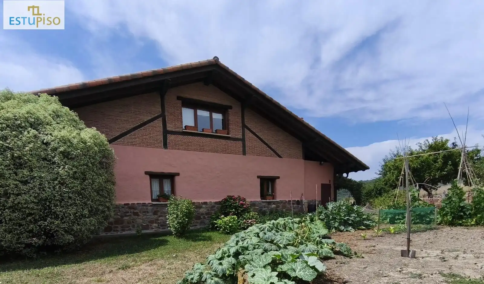 Vista exterior de Casa o chalet en venta en Legutio con Calefacción y Terraza