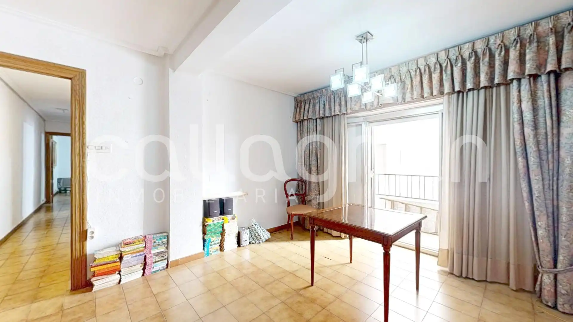 Sala d'estar de Pis en venda en Valencia