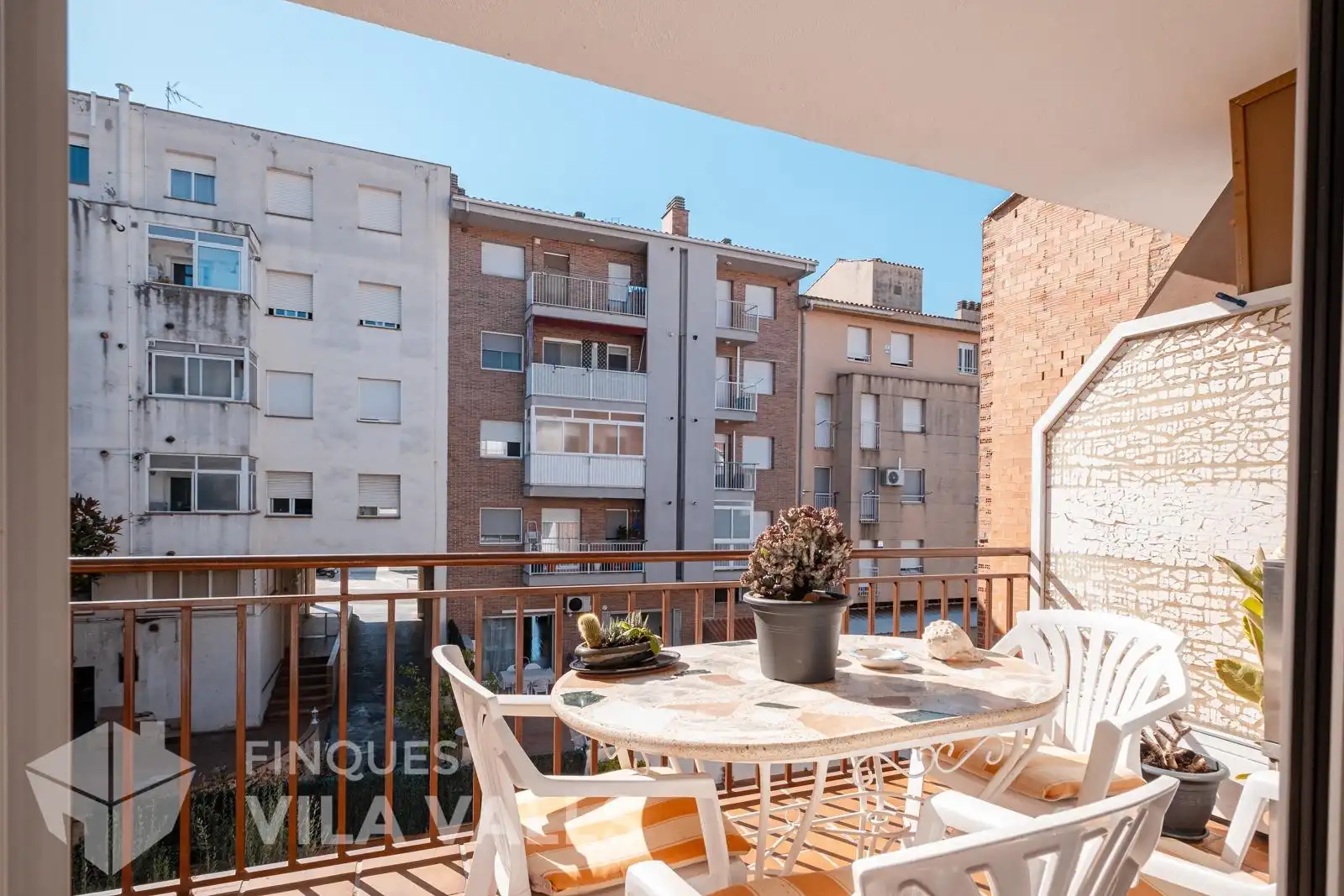 Terrassa de Casa adosada en venda en Caldes de Montbui amb Aire condicionat, Calefacció i Jardí privat