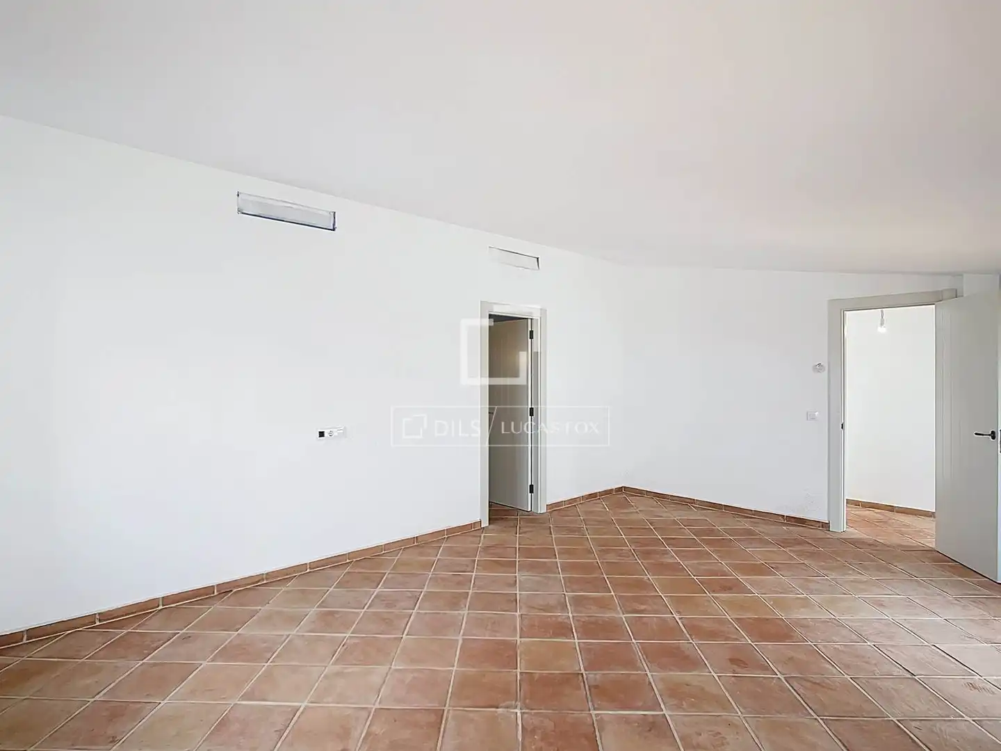 Haus oder Chalet zum Verkauf in Ciutadella de Menorca mit Privatgarten, Terrasse und Schwimmbad