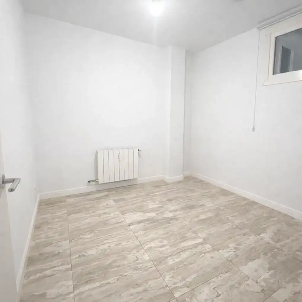 Schlafzimmer von Wohnung zum Verkauf in Vitoria - Gasteiz mit Heizung und Terrasse