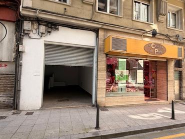 Gewerbefläche zum Verkauf in Calle de San Fernando