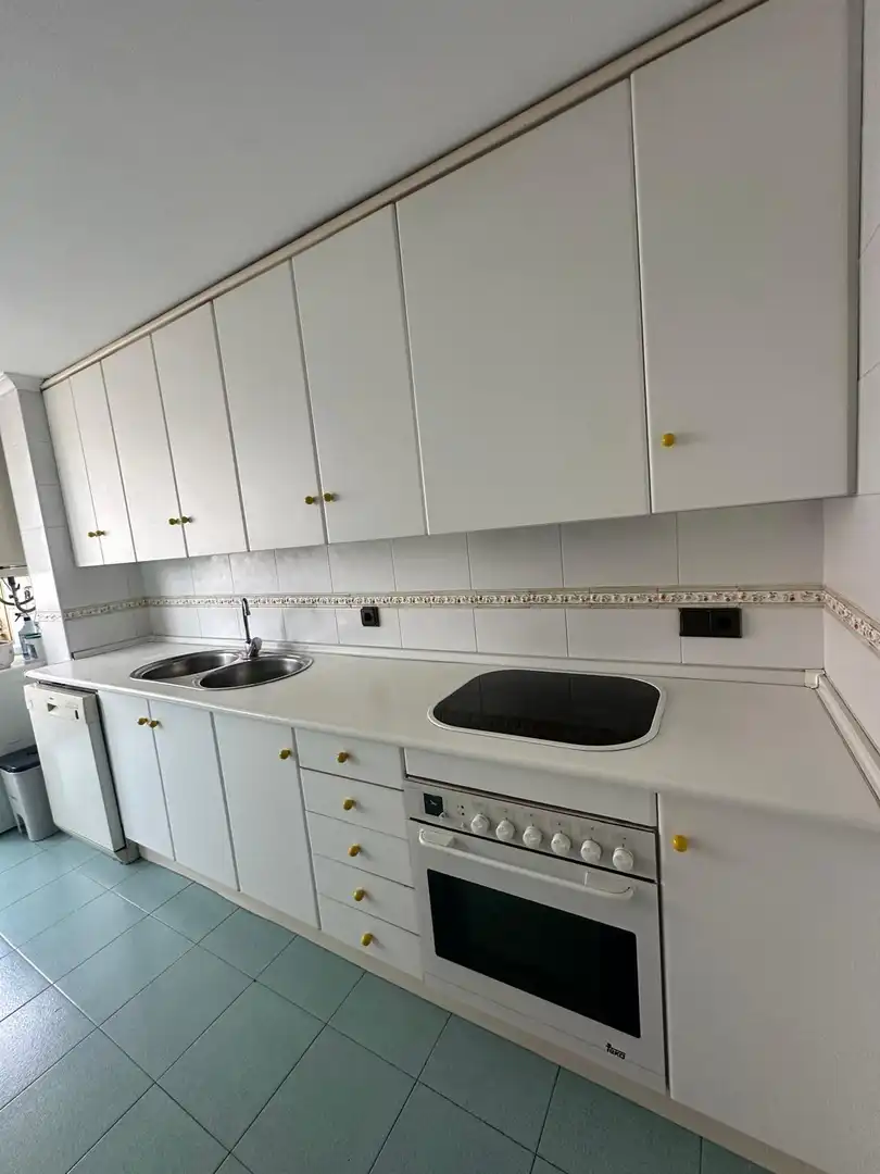 Flat for rent in Alicante / Alacant, Alicante
