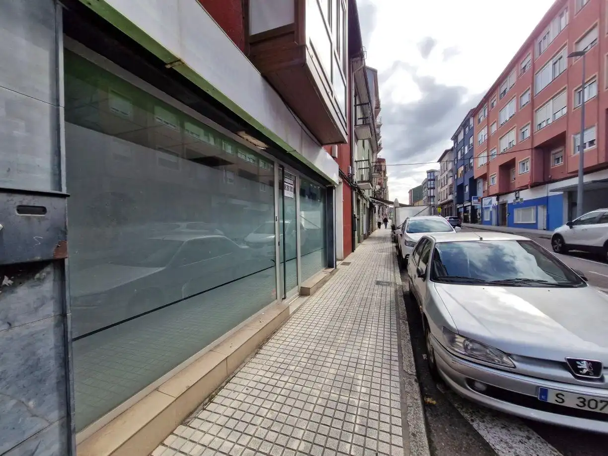 Geschaftsraum zur Miete in Avenida de Bilbao, 9, Sierrapando