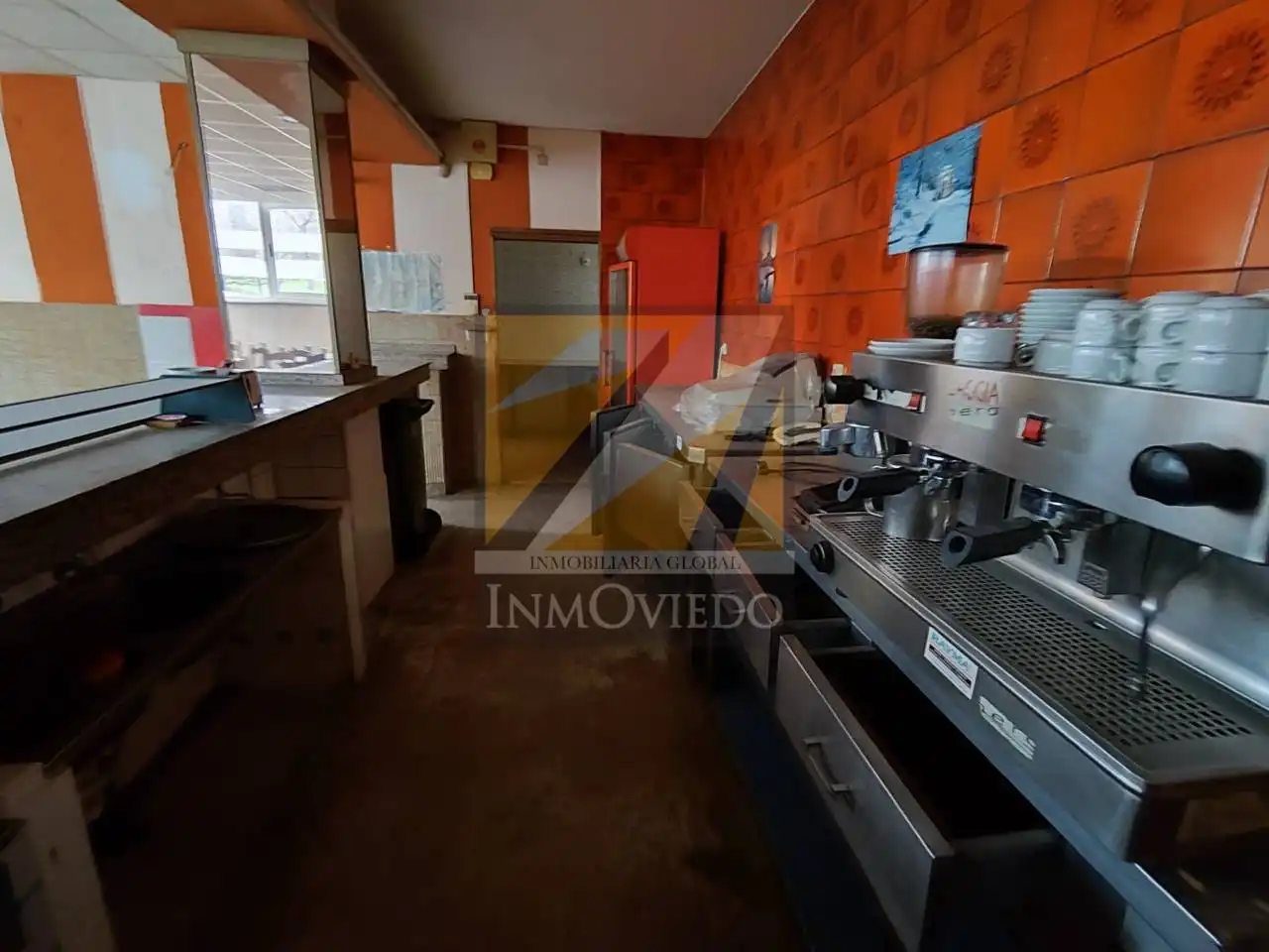 Cocina de Local de alquiler en Oviedo 
