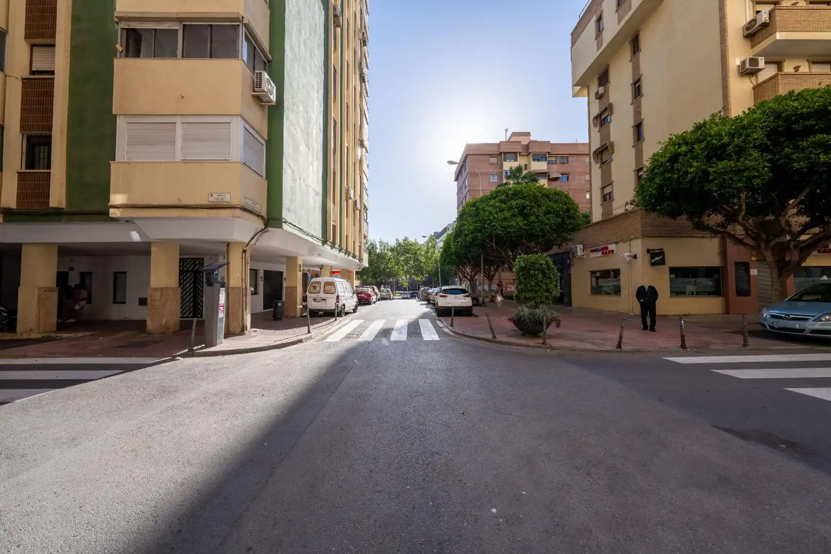 Vista exterior de Pis en venda en Almería amb Aire condicionat