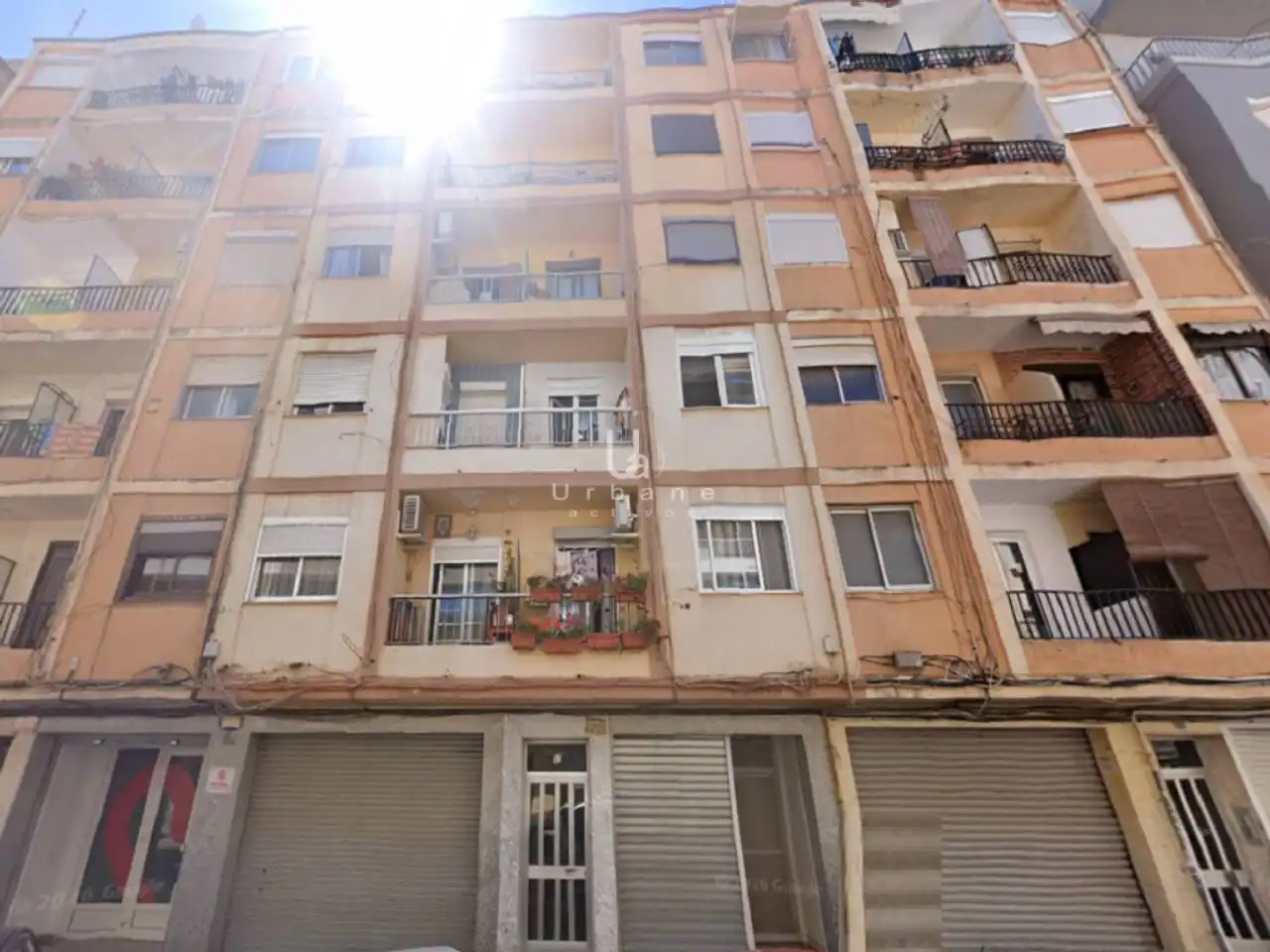 Piso con terraza en venta en Calle Alcañiz