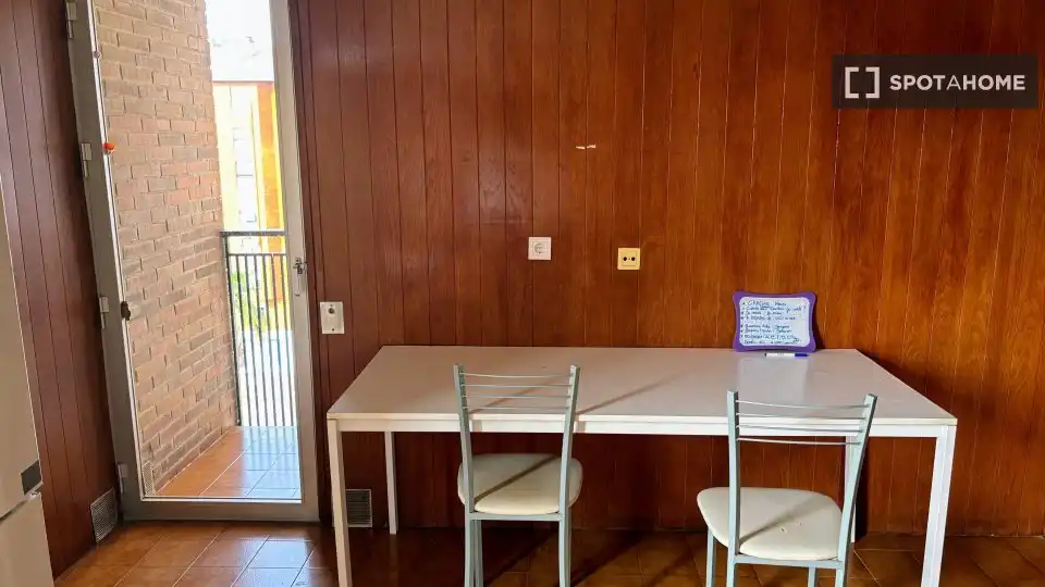 Comedor de Piso para compartir en Murcia con Aire acondicionado, Terraza y Amueblado
