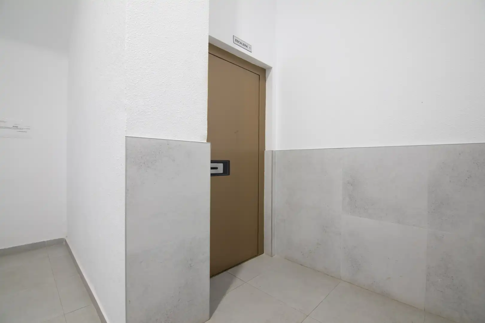 Wohnung zum Verkauf in Santa Pola mit Klimaanlage, Möbliert und Balkon