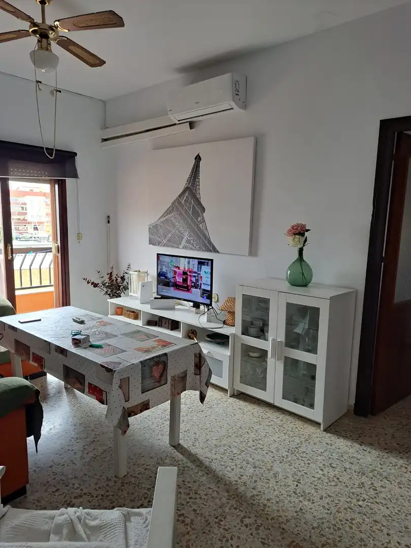 Piso de alquiler en Calle Alonso de Lugo, Centro - Calzada - Cabo Noval