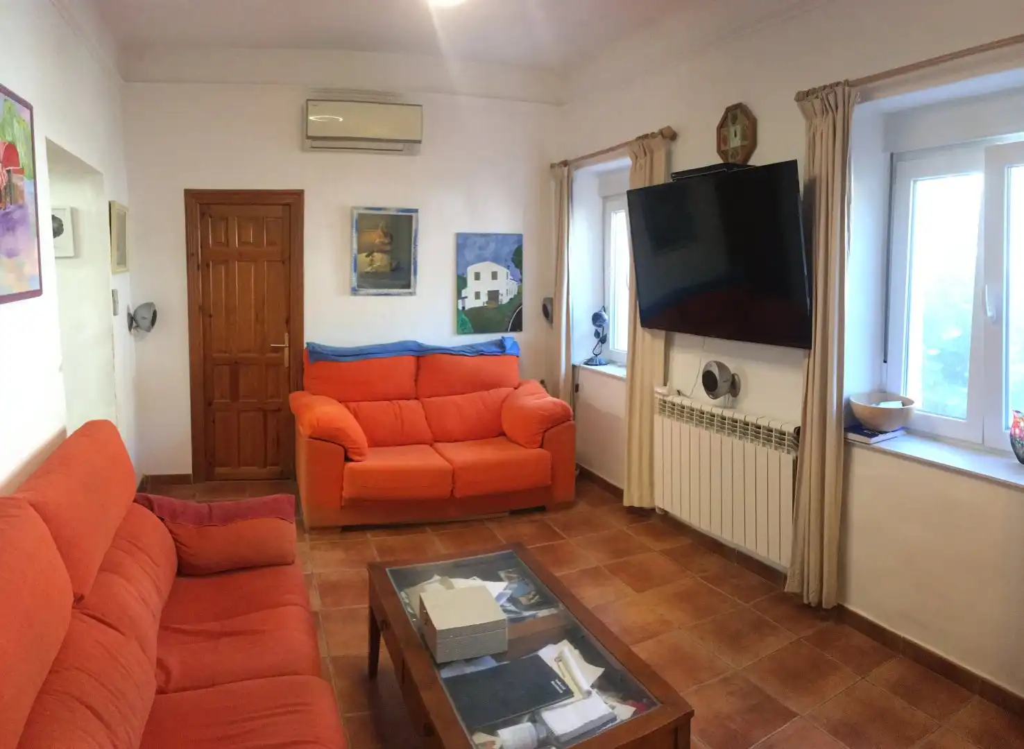 Sala de estar de Finca rústica en venta en Vélez de Benaudalla con Aire acondicionado, Calefacción y Terraza