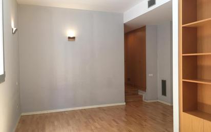 Flat for sale in  Barcelona Capital  with Air Conditioner and Heating