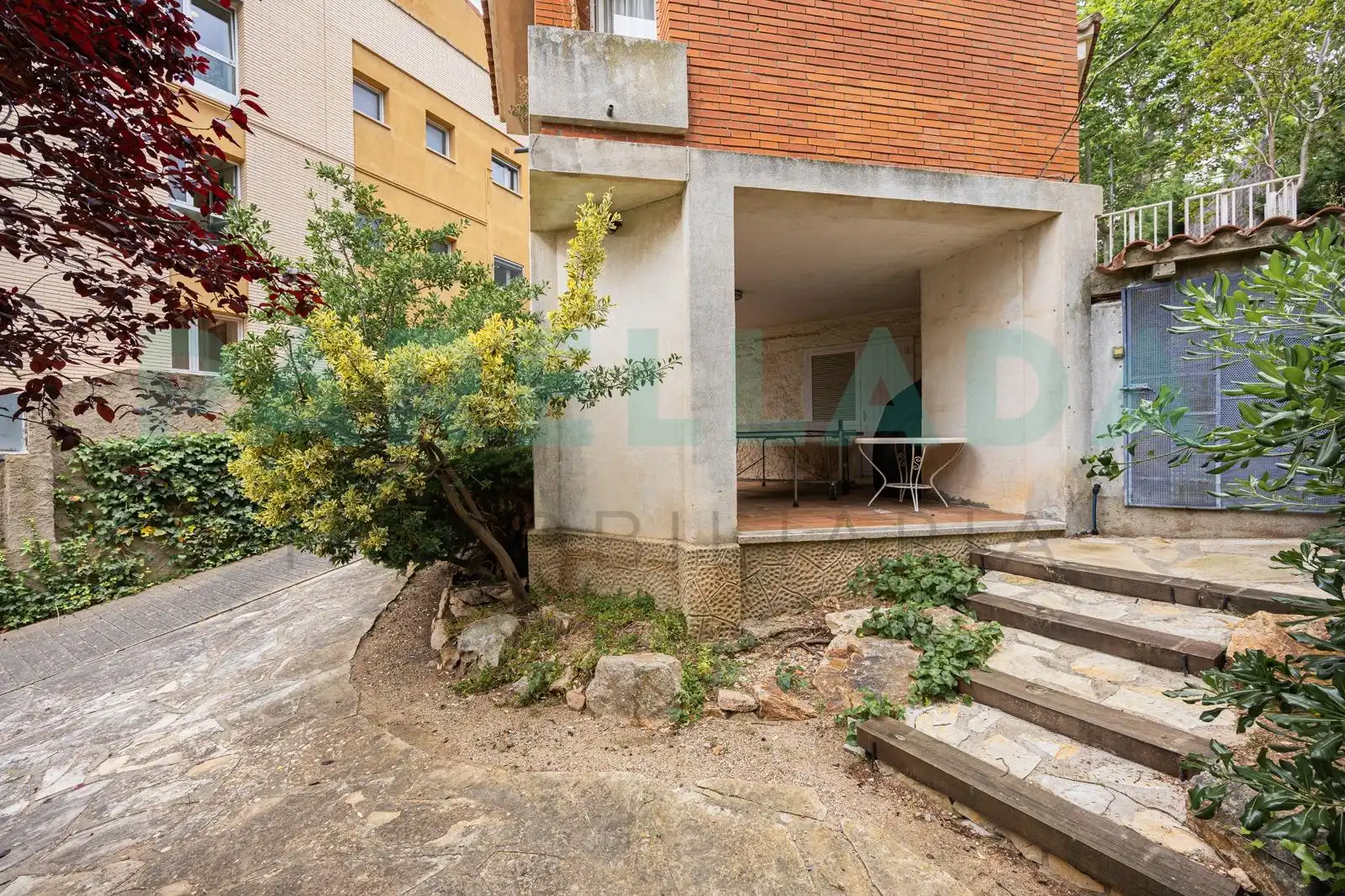 Vista exterior de Casa o chalet en venta en Tiana con Aire acondicionado, Jardín privado y Terraza