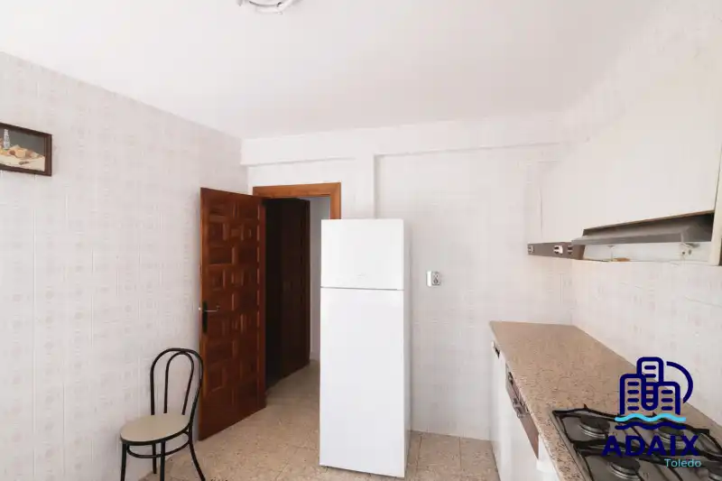 Cocina de Piso en venta en San Pablo de los Montes