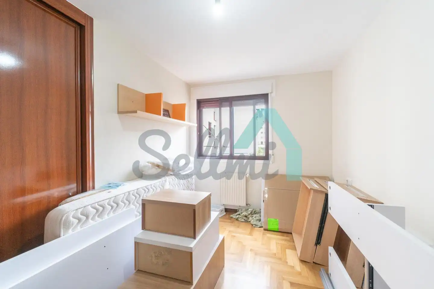 Bedroom of Flat for sale in Oviedo   with Heating, Parquet flooring and Terrace