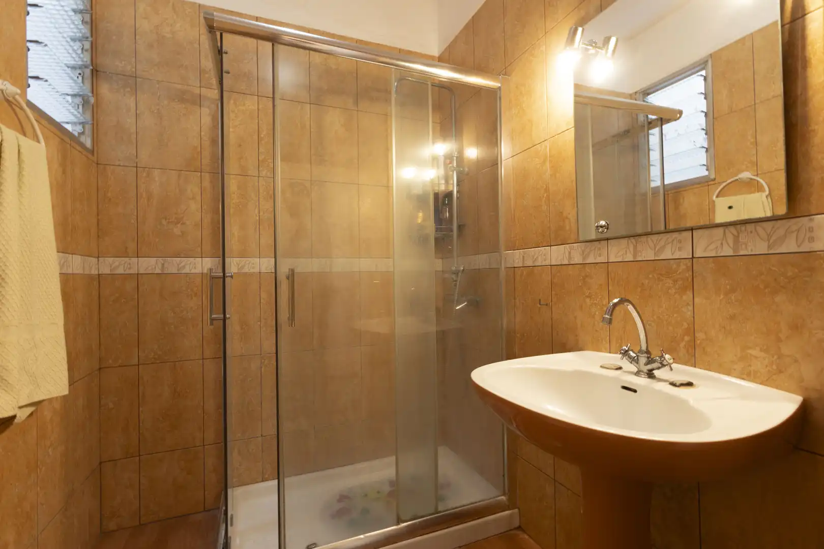 Baño de Piso en venta en Los Realejos con Amueblado y Balcón