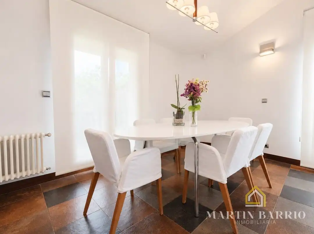 Comedor de Casa o chalet en venta en Muskiz con Aire acondicionado, Calefacción y Jardín privado