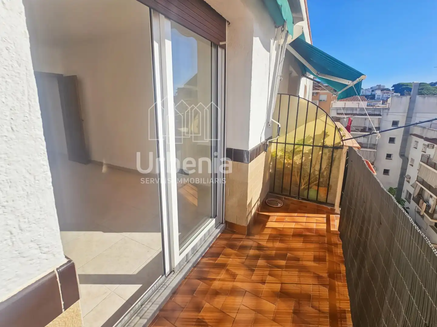 Flat with lift for sale in Zona alta