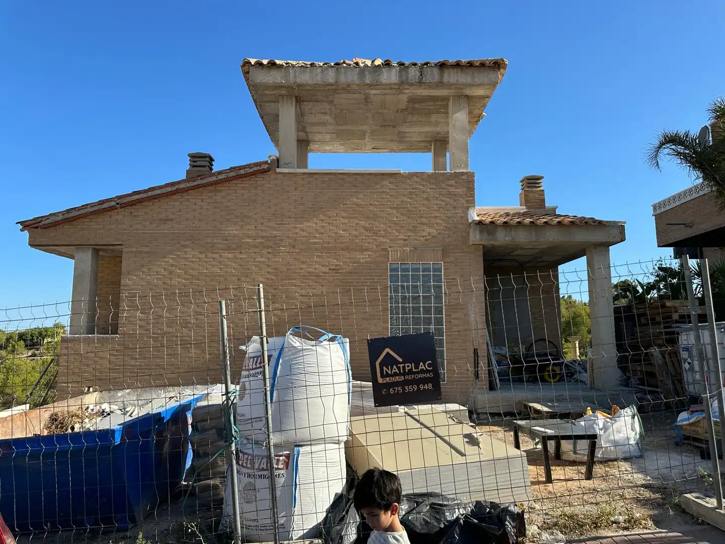 Vista exterior de Casa o chalet en venta en La Nucia con Aire acondicionado, Terraza y Piscina