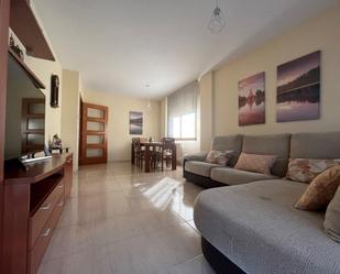Sala d'estar de Pis en venda en Sarrià de Ter amb Terrassa