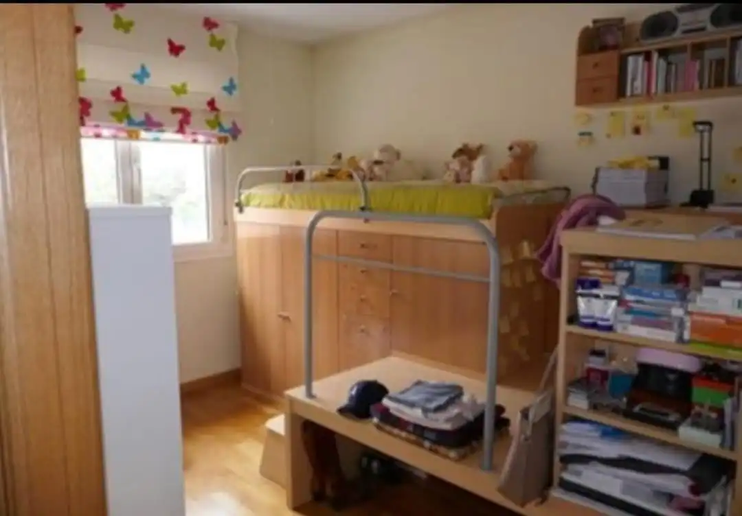 Habitación de Casa adosada en venta en Fuensaldaña con Calefacción y Trastero