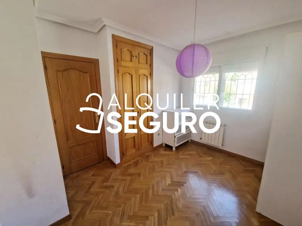 Schlafzimmer von Haus oder Chalet zur Miete in Fuenlabrada mit Heizung, Terrasse und Abstellraum