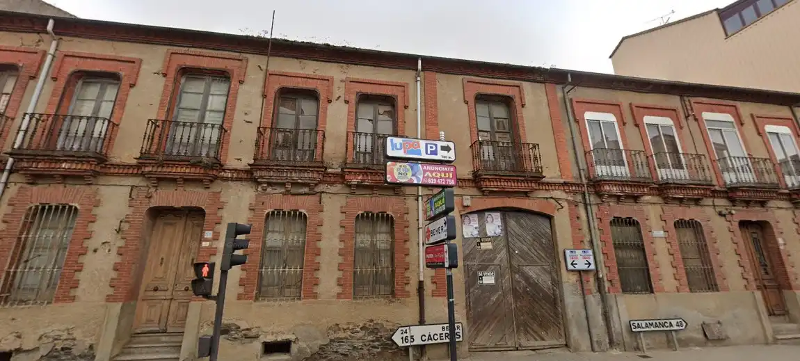 Residencial en venta en Calle Filiberto Villalobos