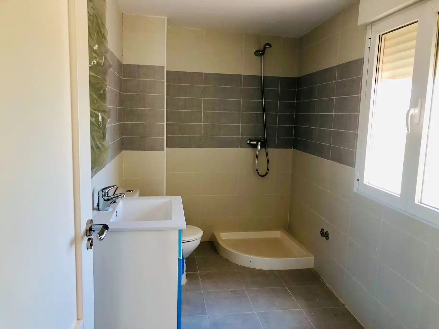 Badezimmer von Gebäude zum Verkauf in Cañada