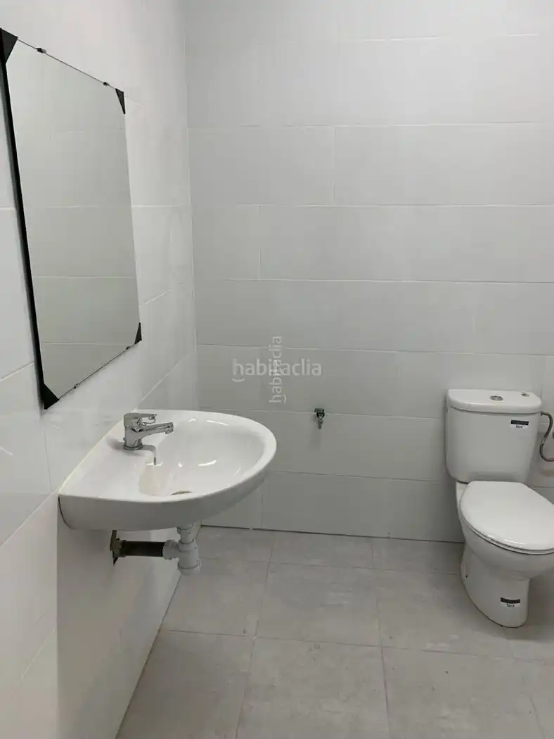 Local comercial en alquiler en BV-2249 45, imagen 2
