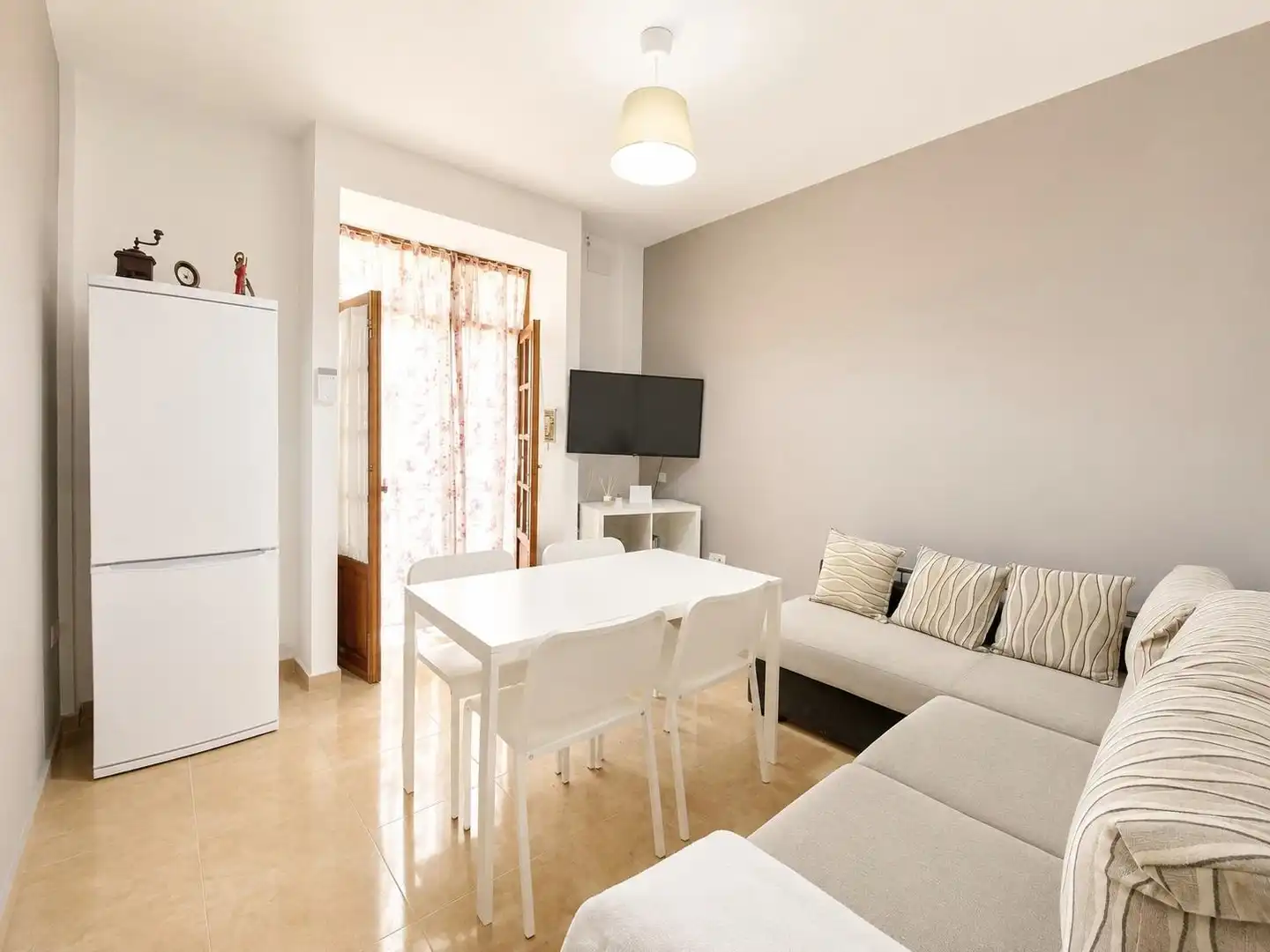 Sala d'estar de Planta baixa en venda en Chipiona