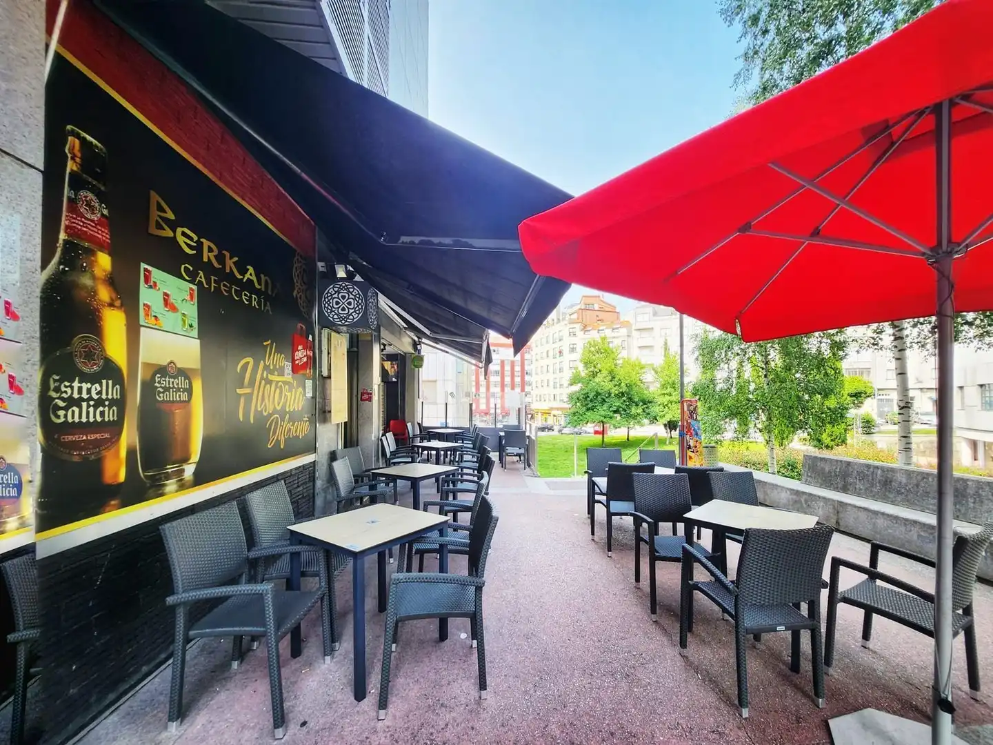 Terrace of Commercial properties for sale in Pontevedra Capital   with Air Conditioner