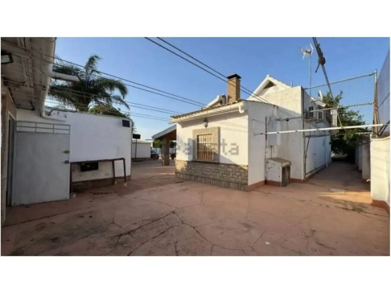 Vista exterior de Casa o chalet en venta en Carmona, Sevilla
